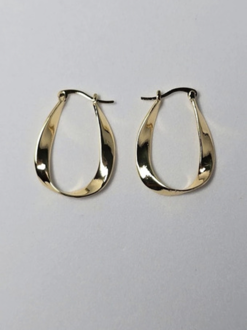 Gold Stainless Steel Hoop Earrings 1.25" Twisted Oval Teardrop Modern Minimalist - Picture 2 of 2